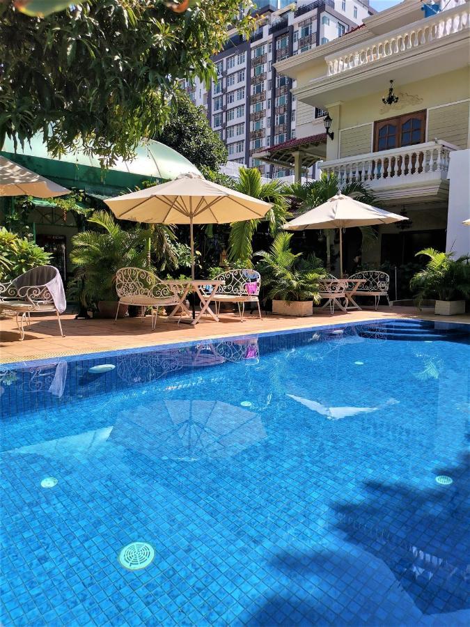 Villa Paradiso Phnom Penh Esterno foto