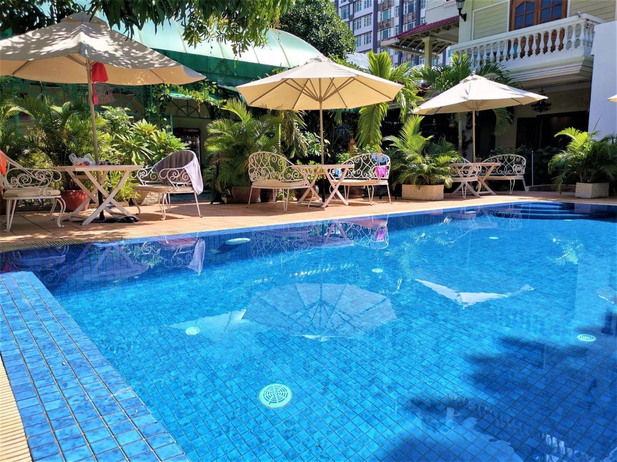 Villa Paradiso Phnom Penh Esterno foto